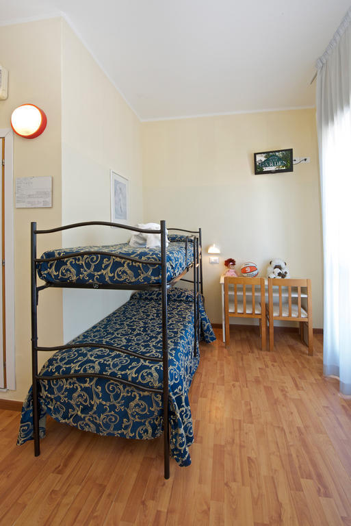 Hotel Garden Cattolica Zimmer foto